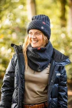 B Vertigo Rudy Knitted Beanie -Equestrian Clothing Shop 30845 vdb 03
