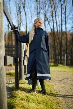 Horze Hazel Women's Long Raincoat With Slits -Equestrian Clothing Shop 33503 vdb 09