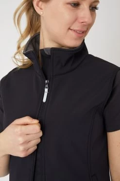 Horze Trisha Women's Softshell Riding Vest 24 Horze Trisha Women's Softshell Riding Vest -Equestrian Clothing Shop 33667 590 05