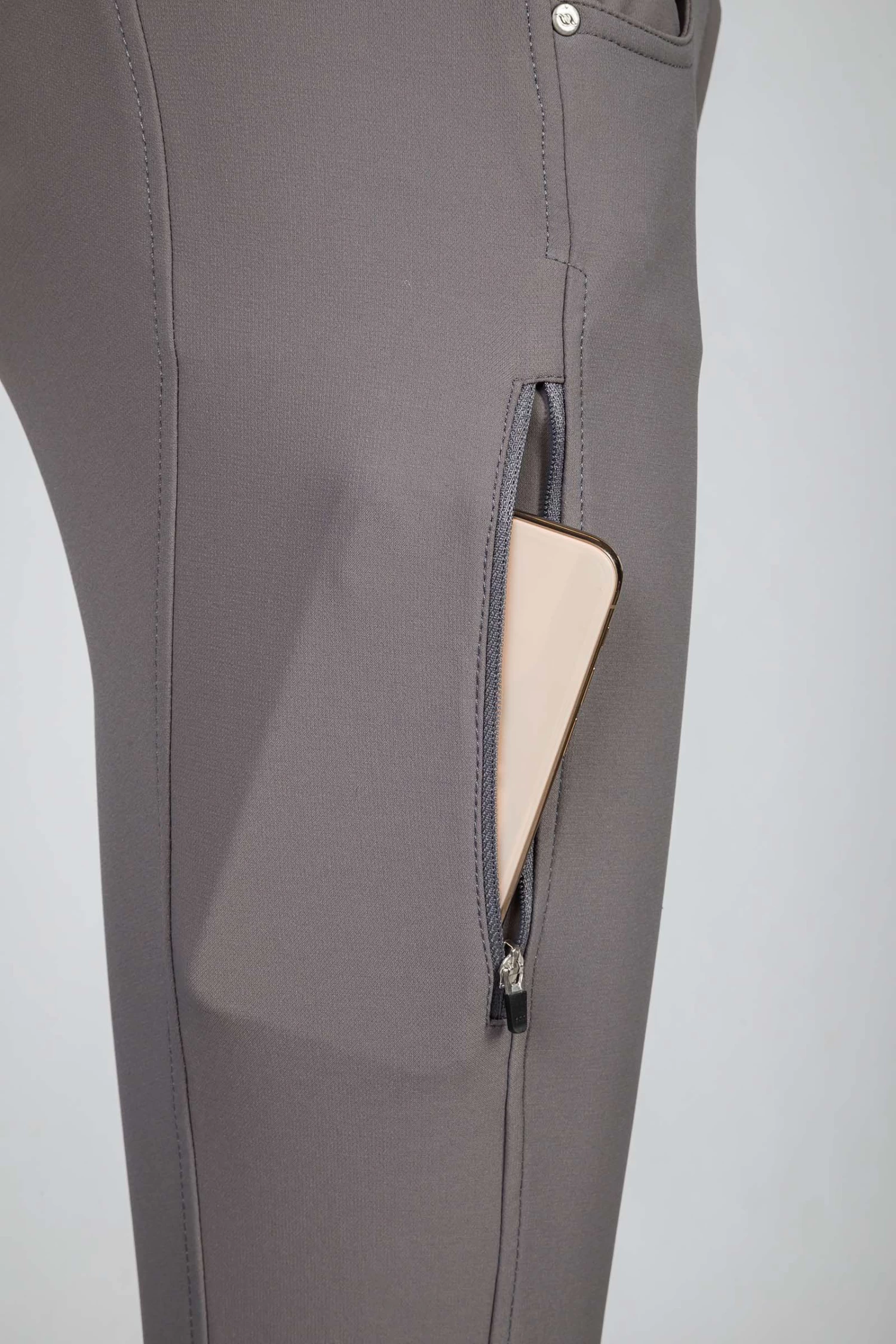 Back On Track Julia Ladies' Knee Grip Breeches 12 Back On Track Julia Ladies' Knee Grip Breeches - Image 12