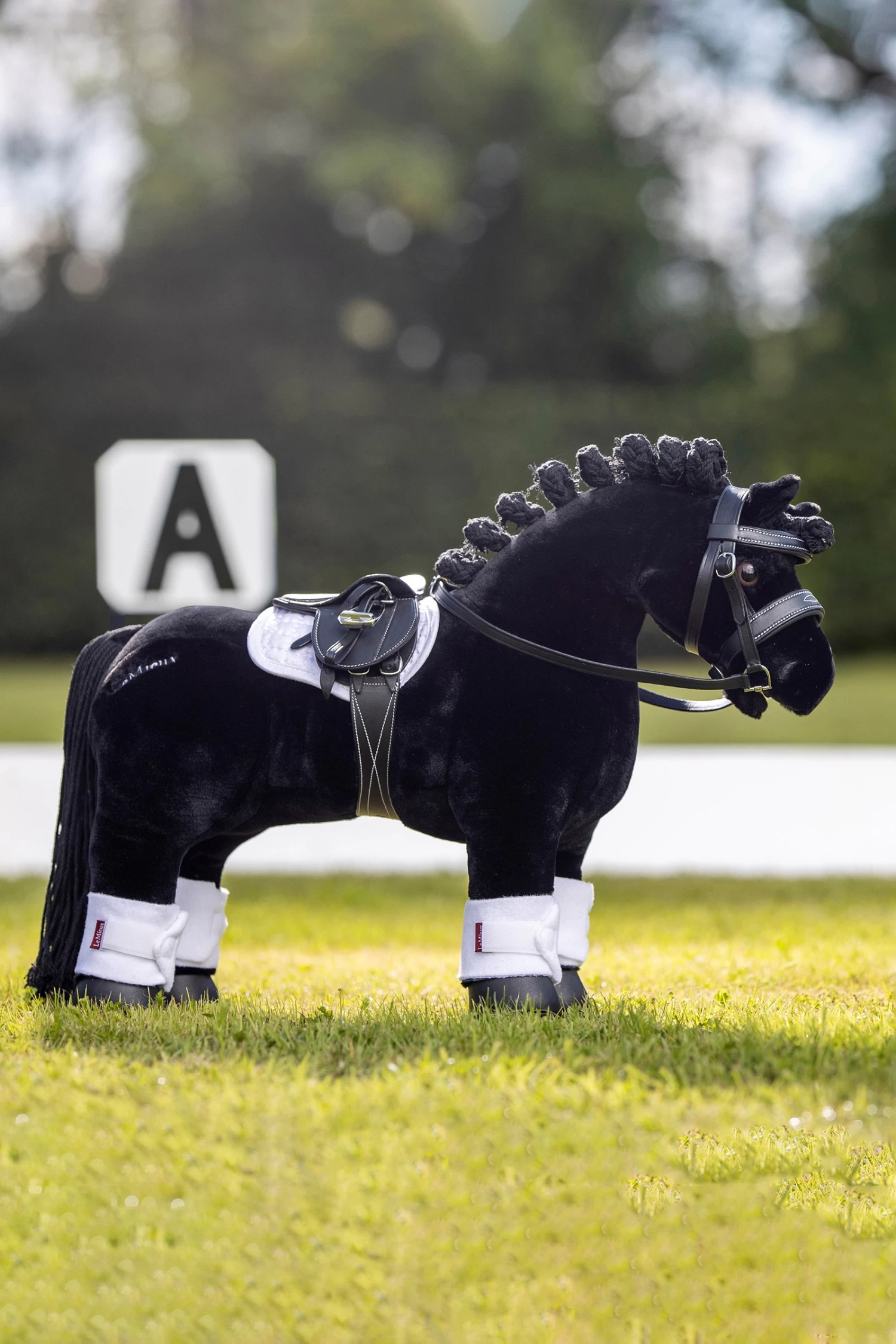 LeMieux Toy Pony Saddle Set 2 LeMieux Toy Pony Saddle Set - Image 2