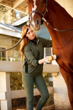 Ariat Breathe 1/2 Zip Women's Sweatshirt -Equestrian Clothing Shop 345185 BKGR 08