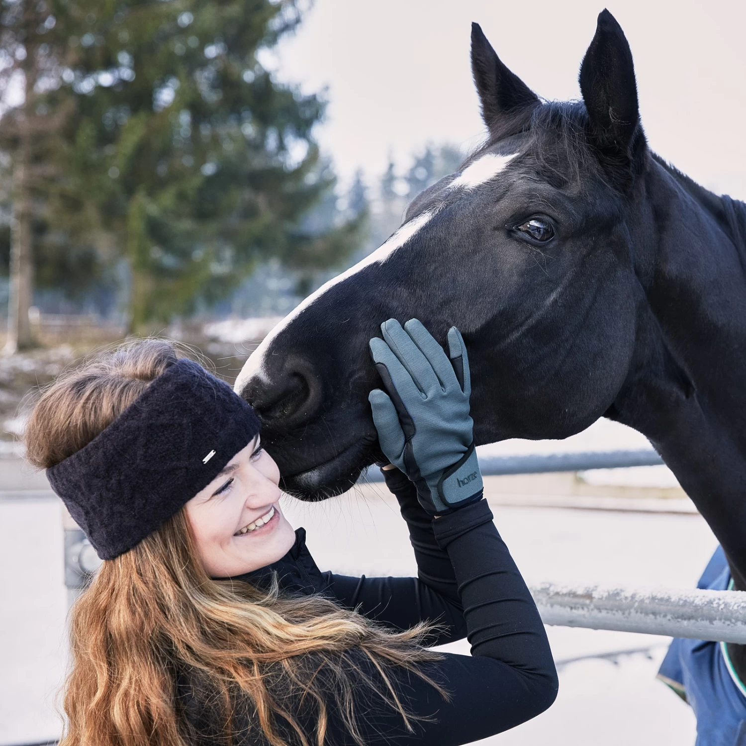 Horze Sporty Winter Riding Gloves 11 Horze Sporty Winter Riding Gloves - Image 11