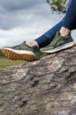 LeMieux Trax Waterproof Trainer -Equestrian Clothing Shop XG9YB 660 07